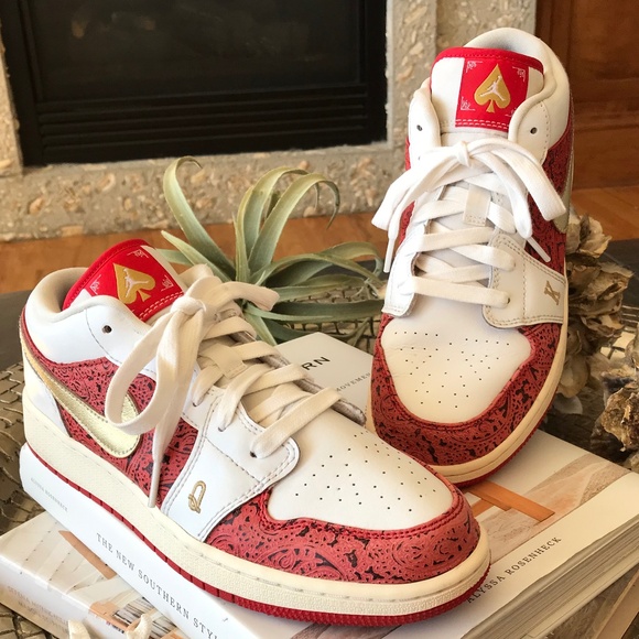 Nike Other - NIKE AIR JORDAN YOUTH 1 LOW SE “SPADES”